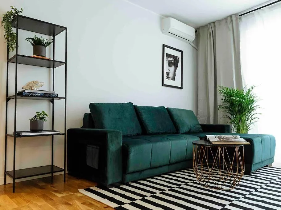 Apartament Sunny Large Flat - Top Location - Charming Balcony Bukareszt Rumunia