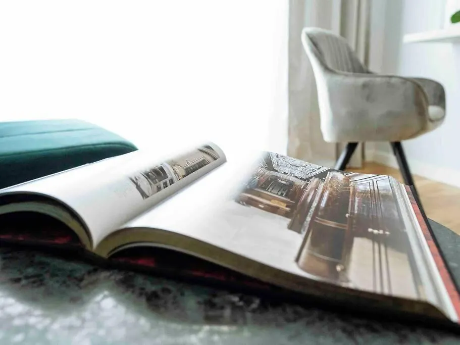 בוקרשט Sunny Large Flat - Top Location - Charming Balcony