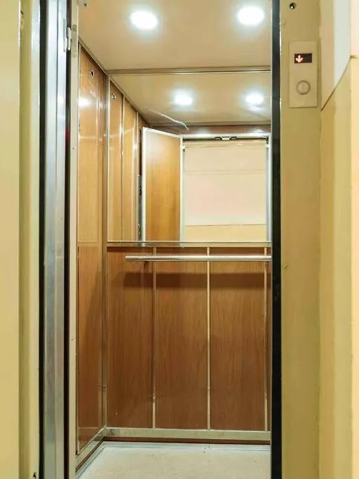 דירה בוקרשט Sunny Large Flat - Top Location - Charming Balcony רומניה